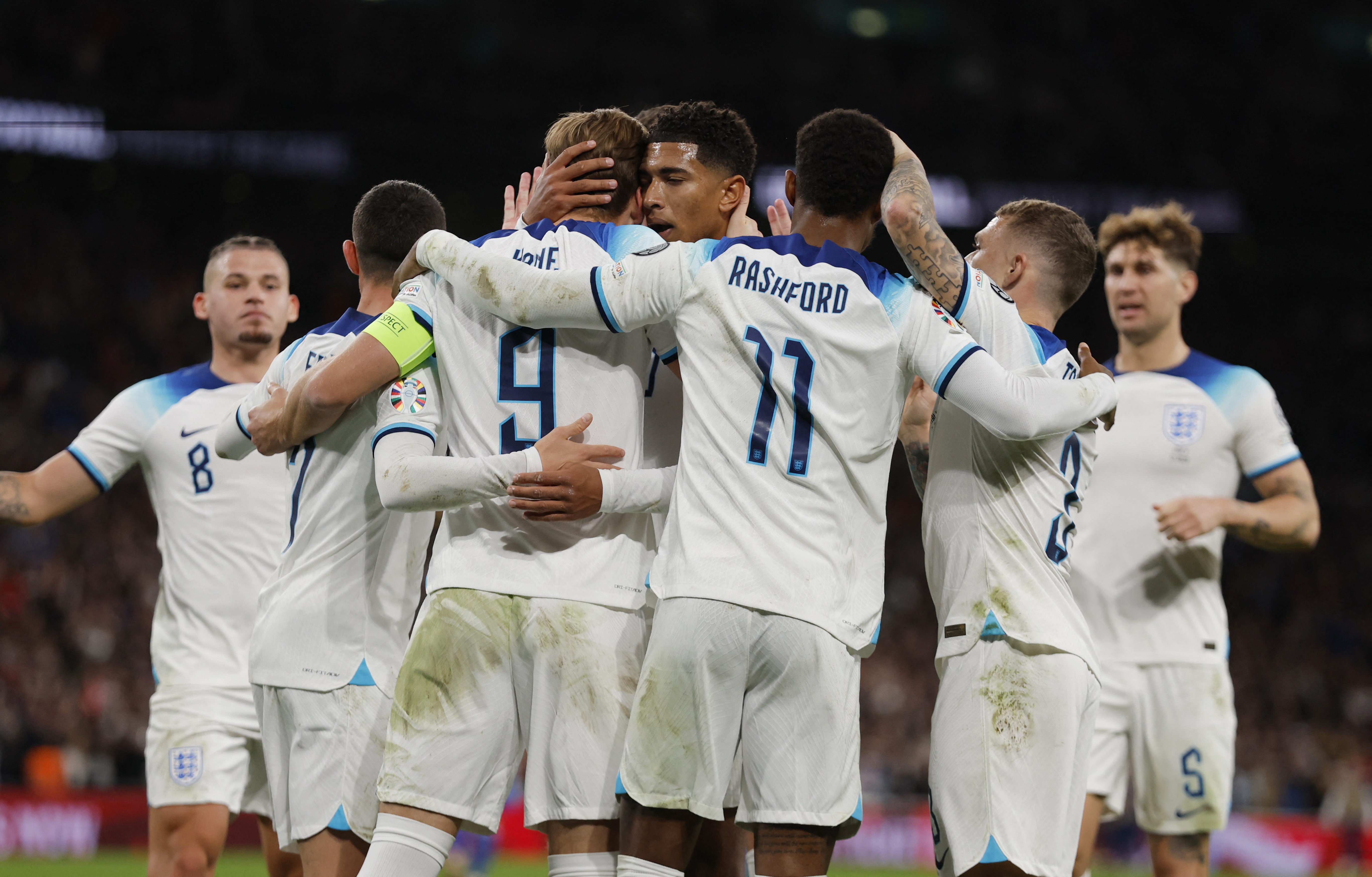 曼联盼拉什福德世界杯刷数据：巴萨弃买断后唯高价套现