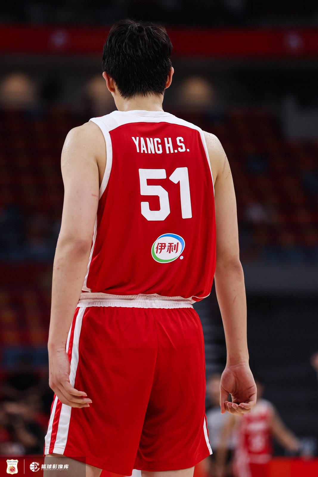 苏群:中国队合练不足风险高 杨瀚森25分钟仅7+8未融入体系 苏群:中国队合练不足风险高 杨瀚森25分钟仅7+8未融入体系