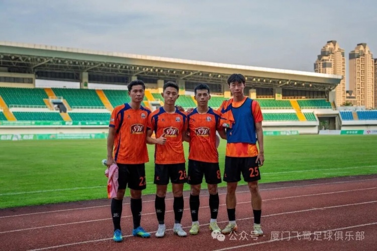三轮不胜！飞鹭主场0-0青年星 冲乙功臣李宗儒泪别