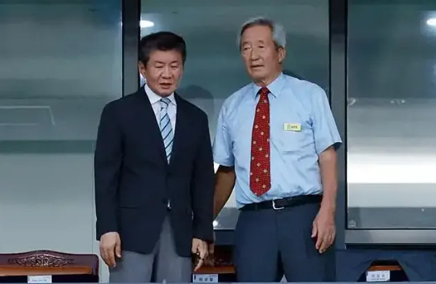 洪明甫辞职难逃清算 韩国足球派系旧账被翻至台前