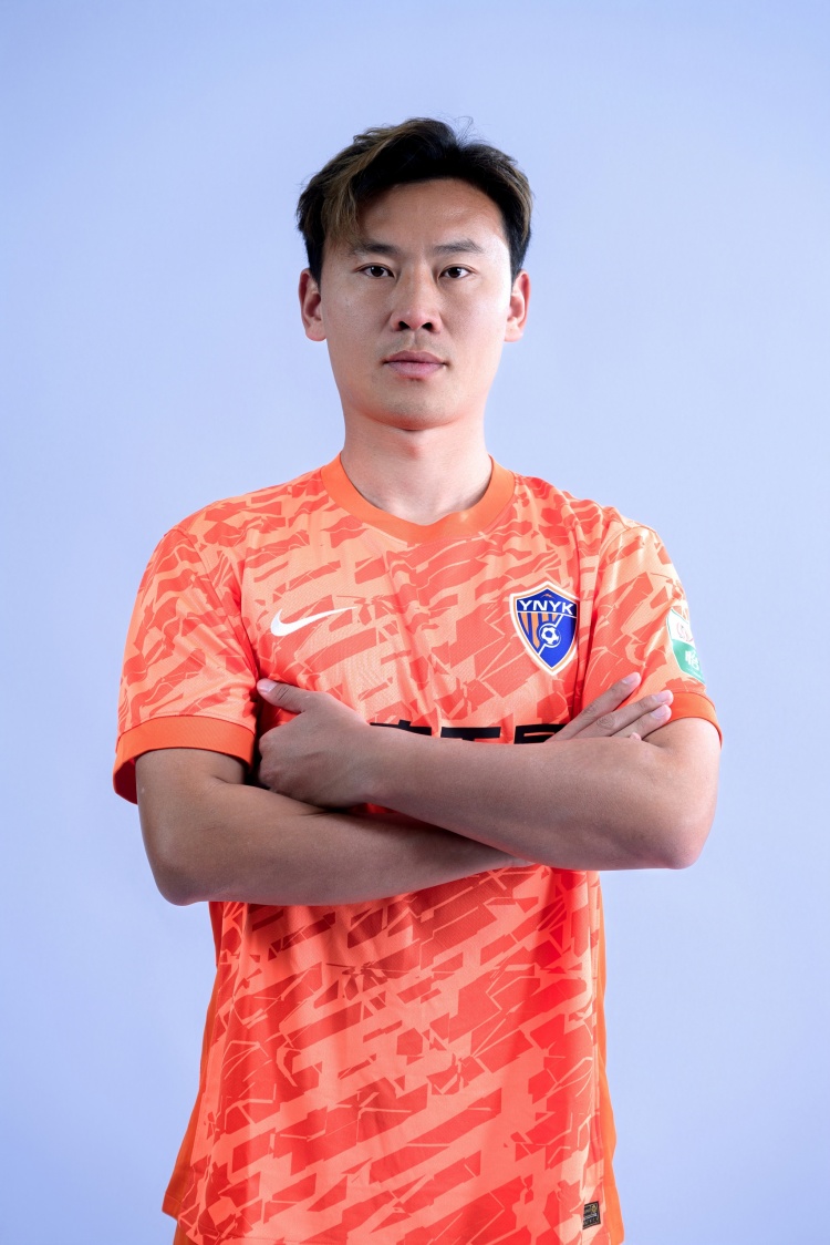 33岁后卫李松益自由身加盟申花 本赛季仅替补2次 33岁后卫李松益自由身加盟申花 本赛季仅替补2次