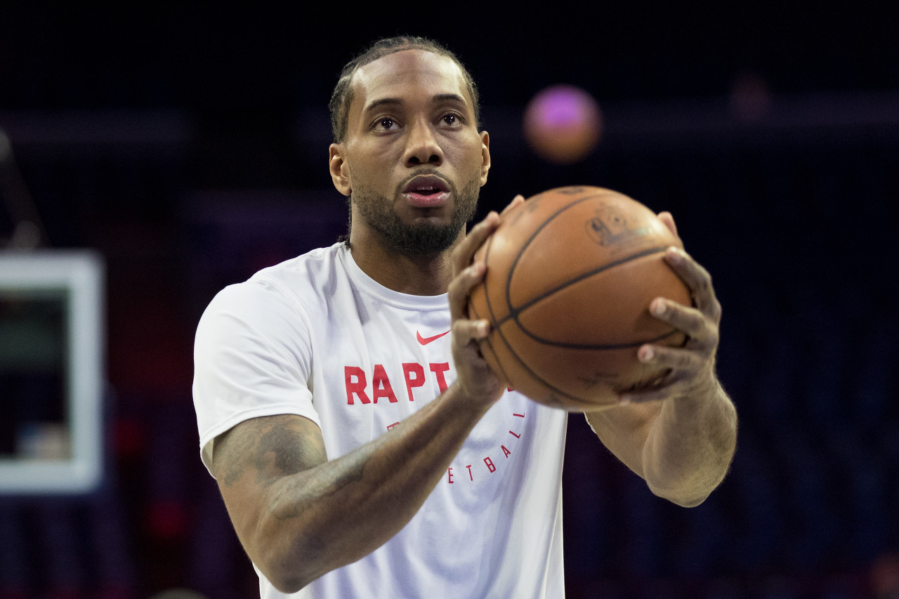 香波特:伦纳德+巴恩斯让猛龙外线防守升级 可多换防 香波特:伦纳德+巴恩斯让猛龙外线防守升级 可多换防