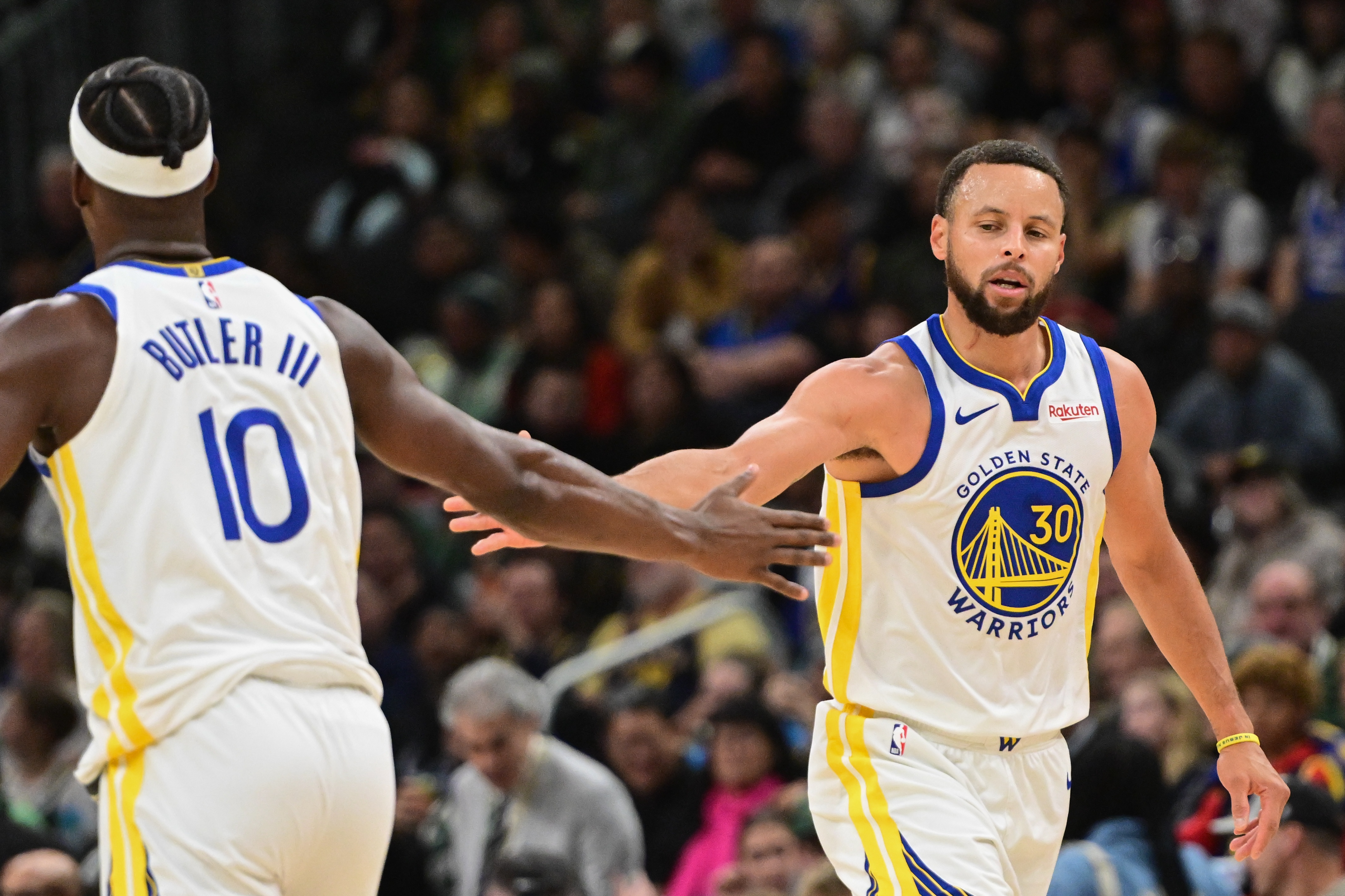 库里：巴特勒穆迪伤停改变战术格局 现实困境下勇士需立足当下