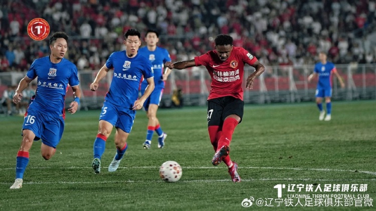 热菲尼奥双响邦本宜裕点射 辽宁铁人3-1上海申花