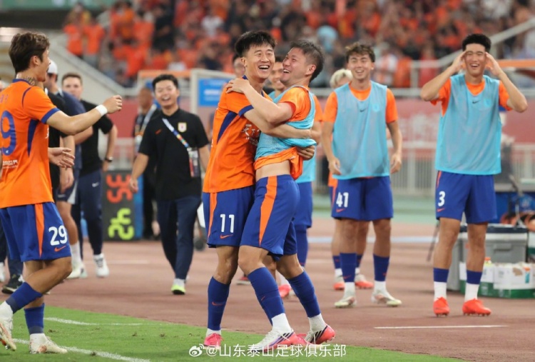 山东泰山主场3-1青岛海牛,齐鲁德比全取三分 山东泰山主场3-1青岛海牛,齐鲁德比全取三分