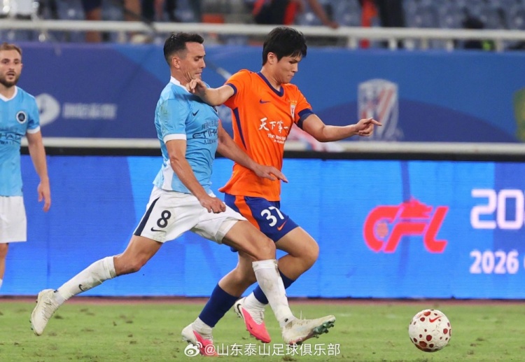 山东泰山主场1-1深圳新鹏城