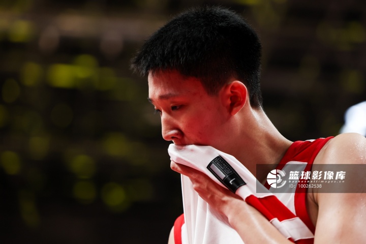 媒体人:张宇辰加盟Vsita和大多人不同 作为后卫在美高更难竞争 媒体人:张宇辰加盟Vsita和大多人不同 作为后卫在美高更难竞争