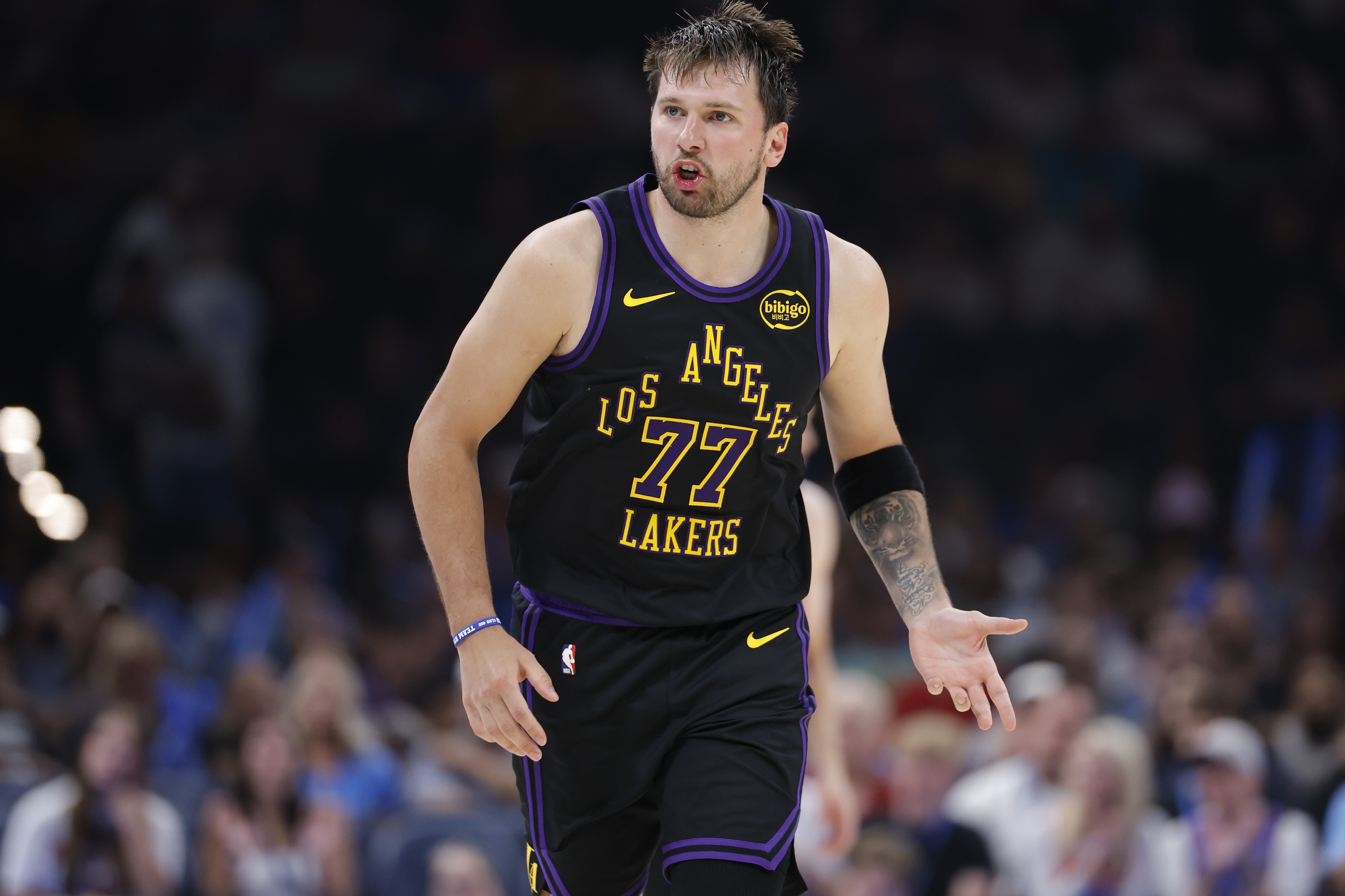 神仙数据!NBA单场至少60分+20板俱乐部仅有4名成员 东契奇在列