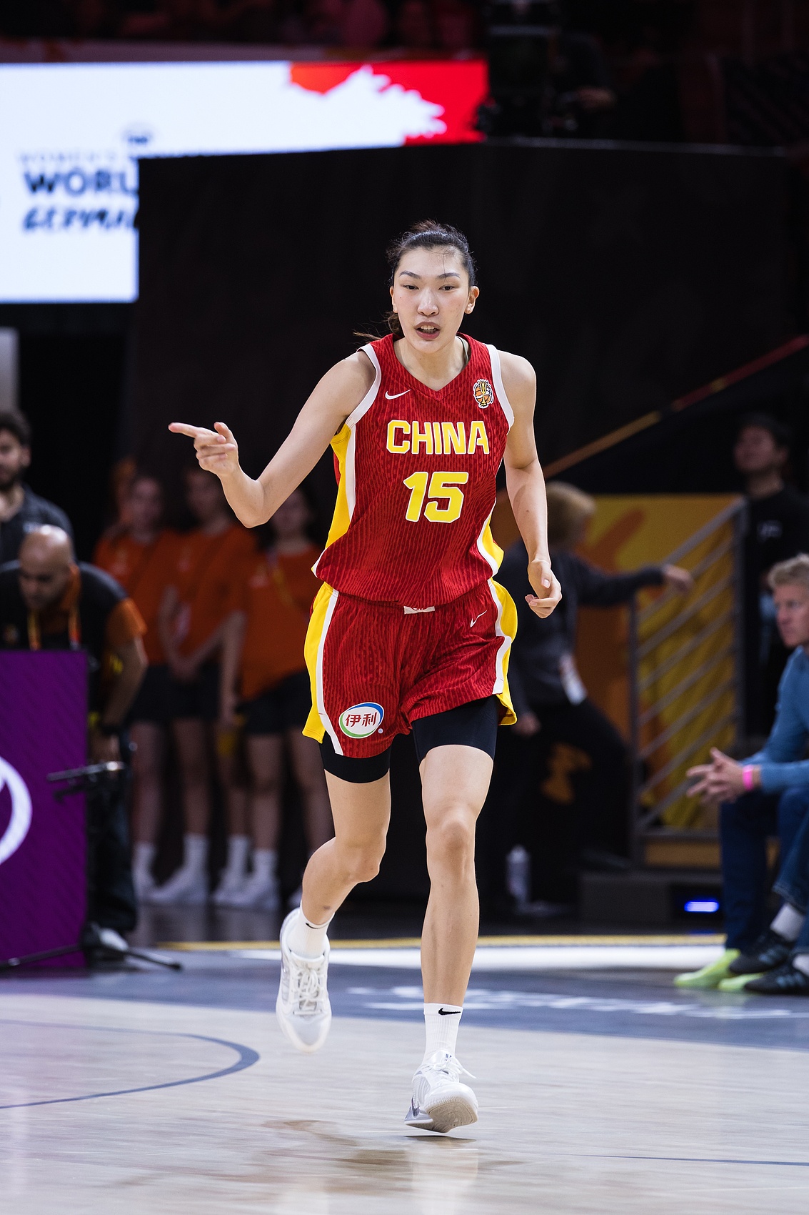 没进一阵！韩旭场均轰18.8+10.8入选世界杯二阵 两项数据皆排第二